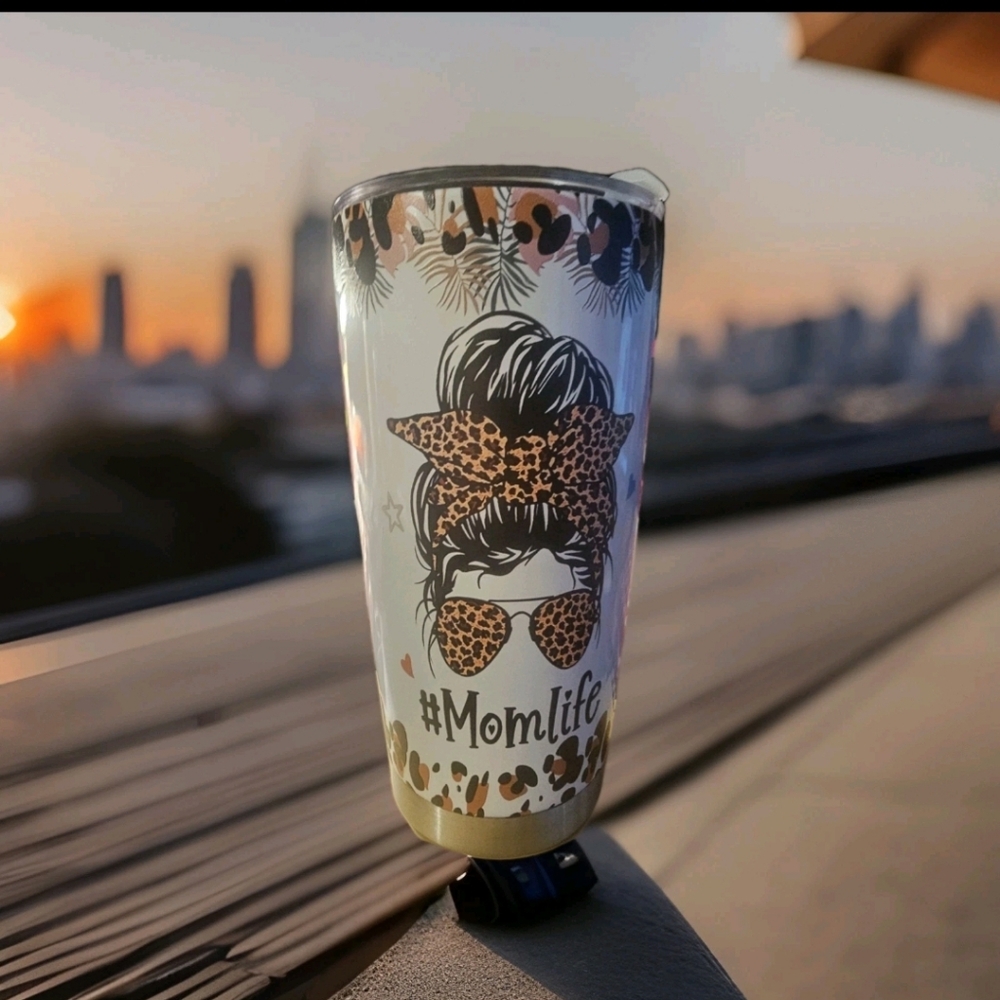 #Momlife Leopard Accent Stainless Tumbler - White
